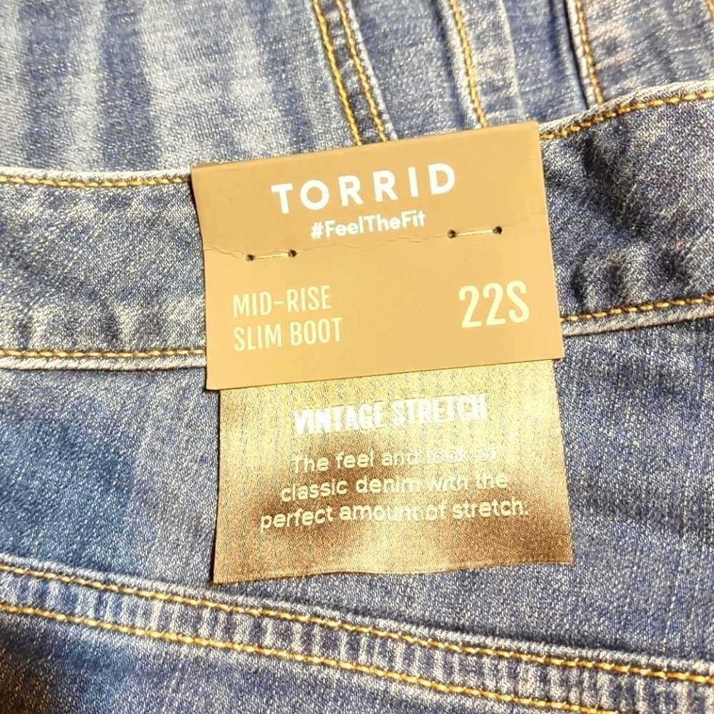 Torrid Mid Rise Stretch Bootcut Jeans size 22 Vintage Stretch Blue Jeans - Picture 9 of 9